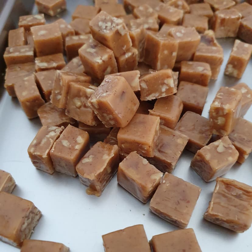 Gingerbread & Pecan Caramels